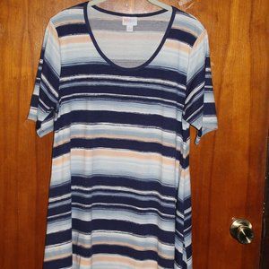 LuLaRoe Perfect T